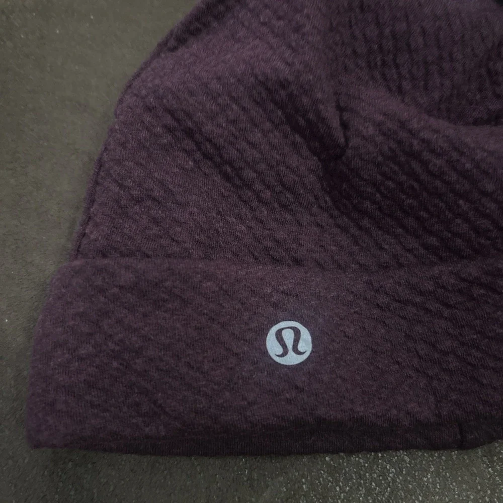 Lululemon Cotton Blend Beanie Dark Red Burgundy